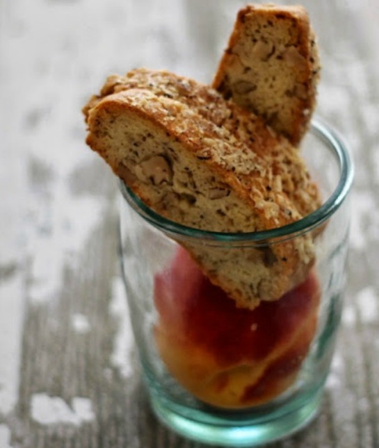 95222-cracked-pepper-biscotti.jpg