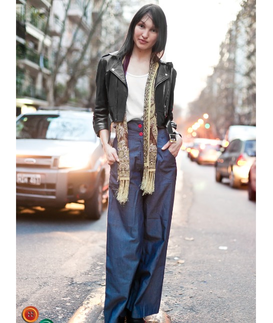 96052-leather-jacket-flared-jeans.jpg 96052-leather-jacket-flared-jeans.jpg