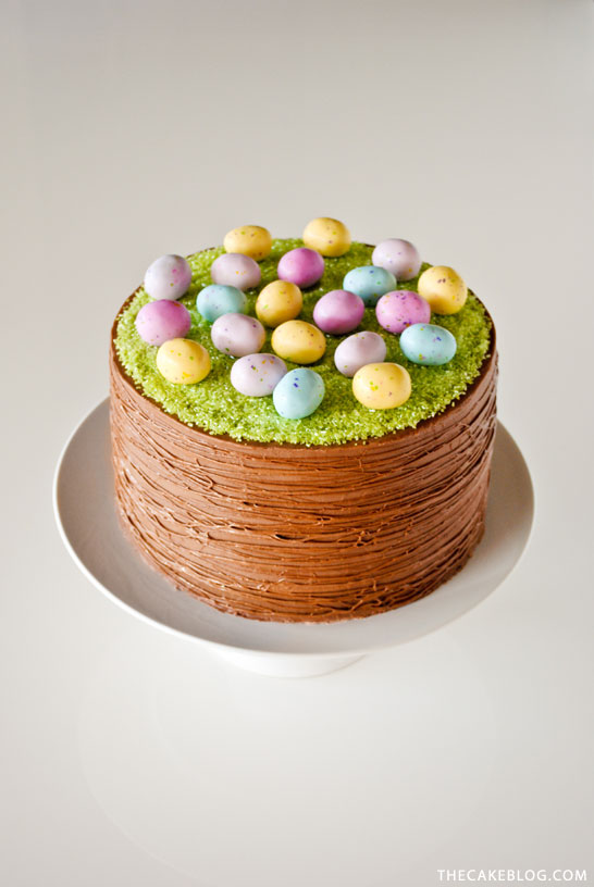 96319-easter_basket_cake_1.jpg