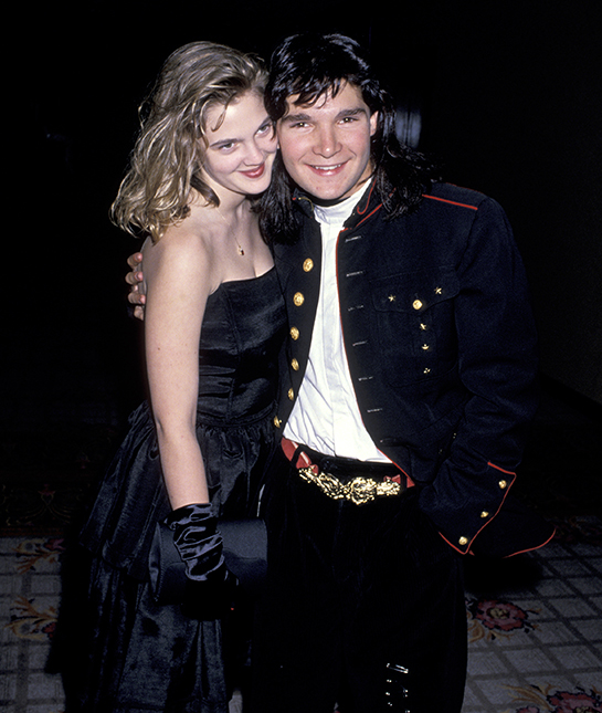 98101-drew-barrymore-corey-feldman.jpg