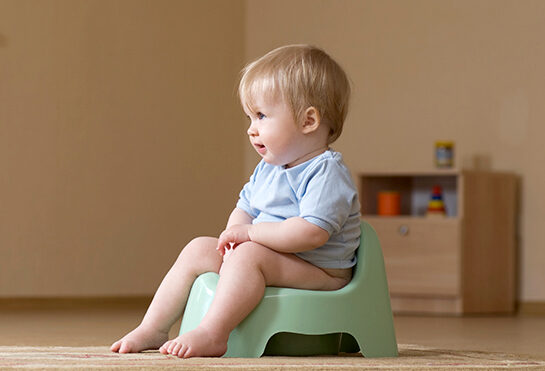 mom_potty-training-tips_04_noundies_getty_129305802