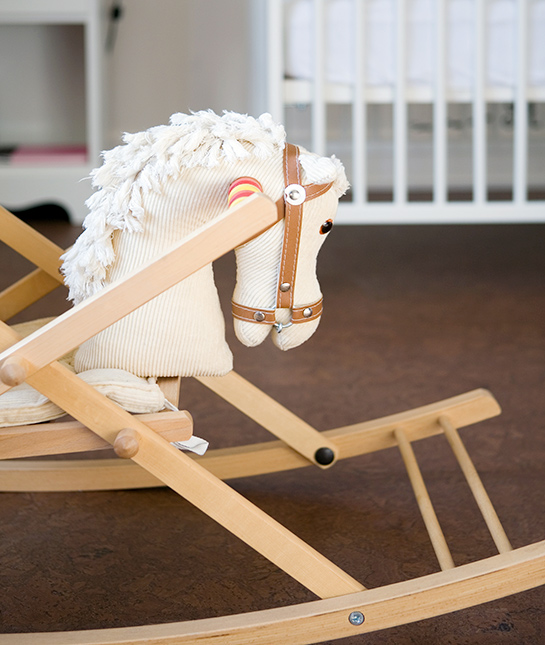 99278-mom_gender-neutral-baby-prep_05_toys_getty_84491105.jpg