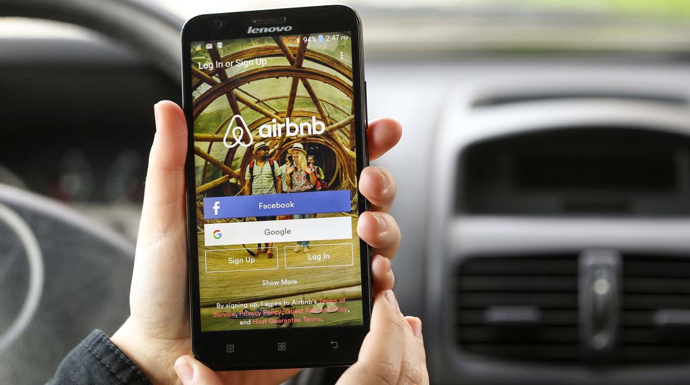 AirBnB-rental-family-vacation-1.jpg