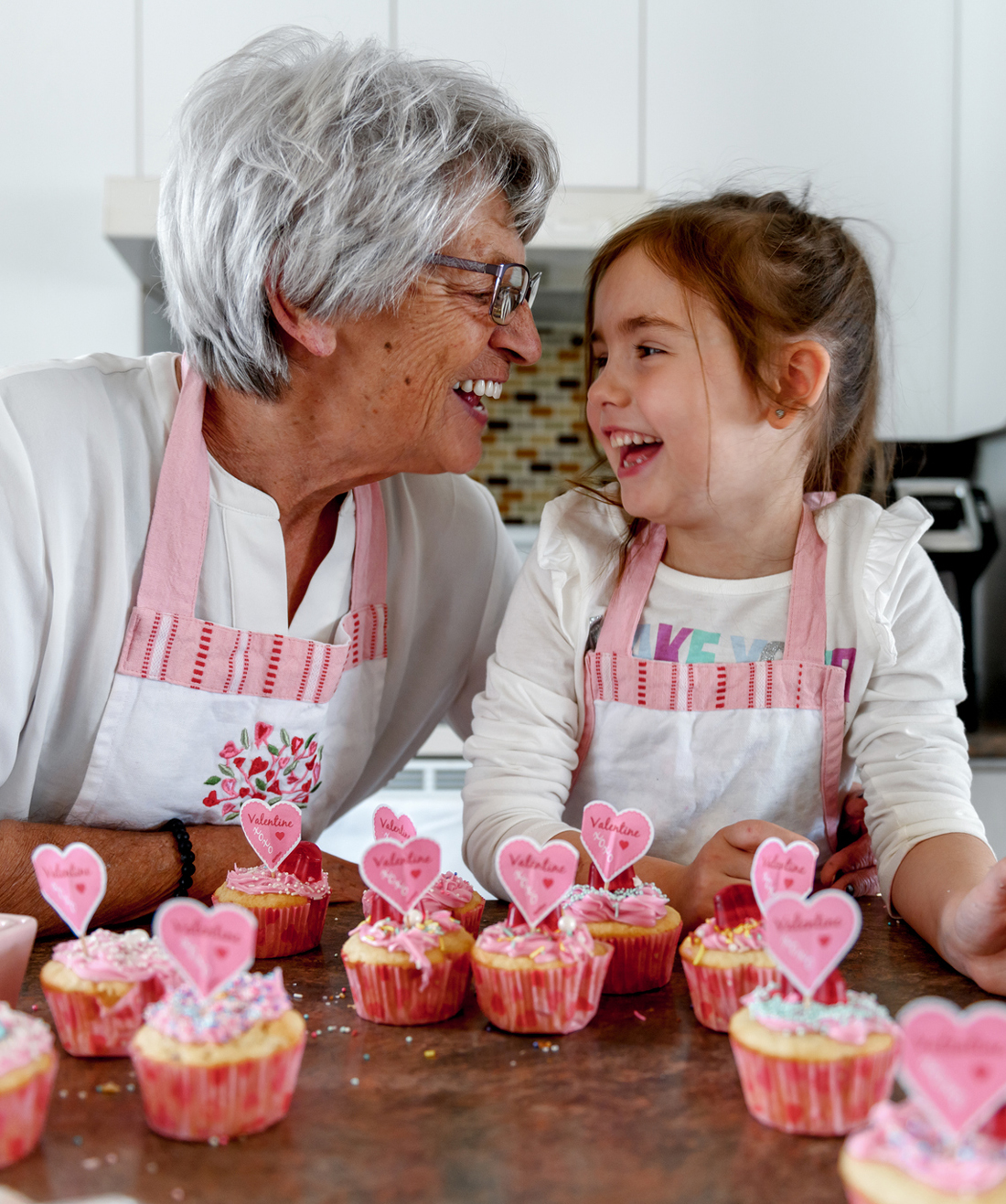 DIY_Valentine-s_Day_Crafts_edible.jpg