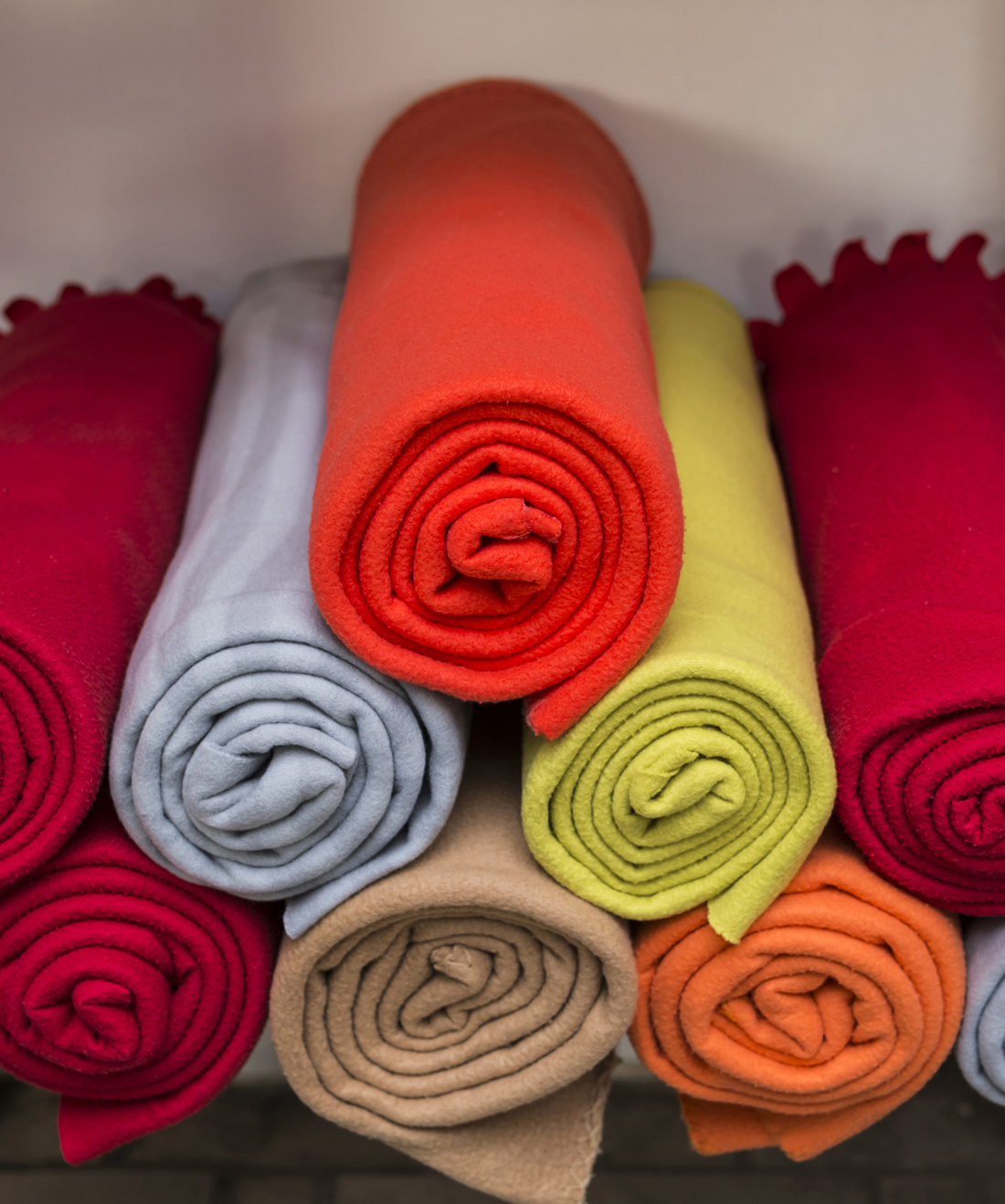 DIY_Valentine-s_Day_Crafts_fleece.jpg