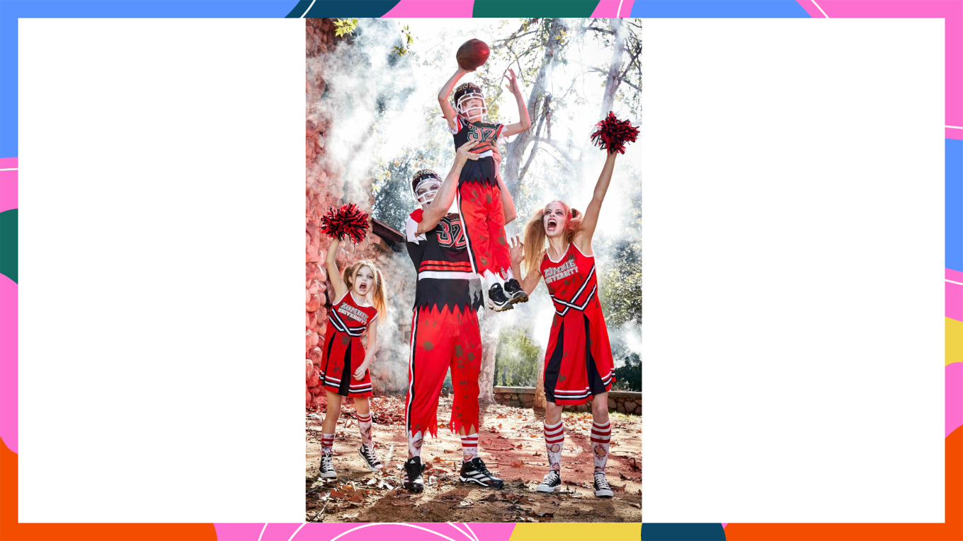 Header_Zombie_cheerleaders.png