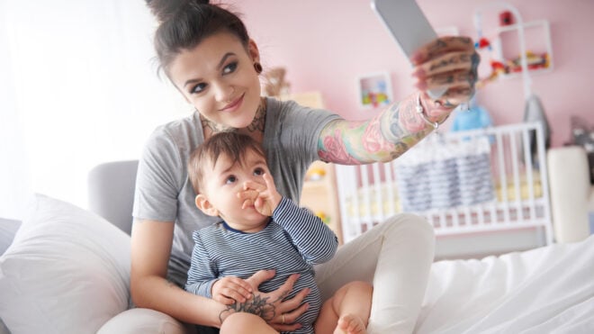 Posting-pics-of-baby-on-social-media-3-GettyImages-655724590