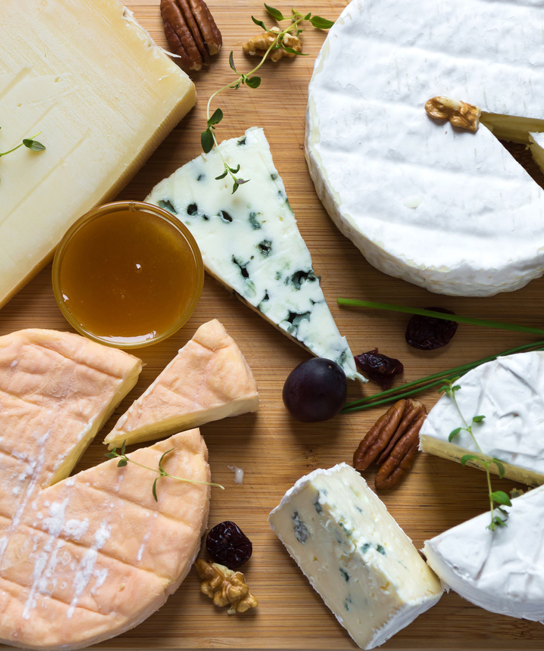 Pregnancy_Eating_cheese.jpg