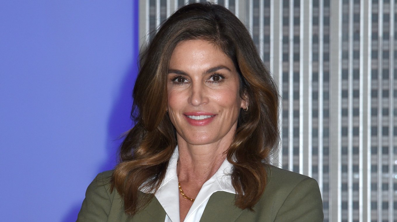 Cindy Crawford Lights The Empire State Building In NYC