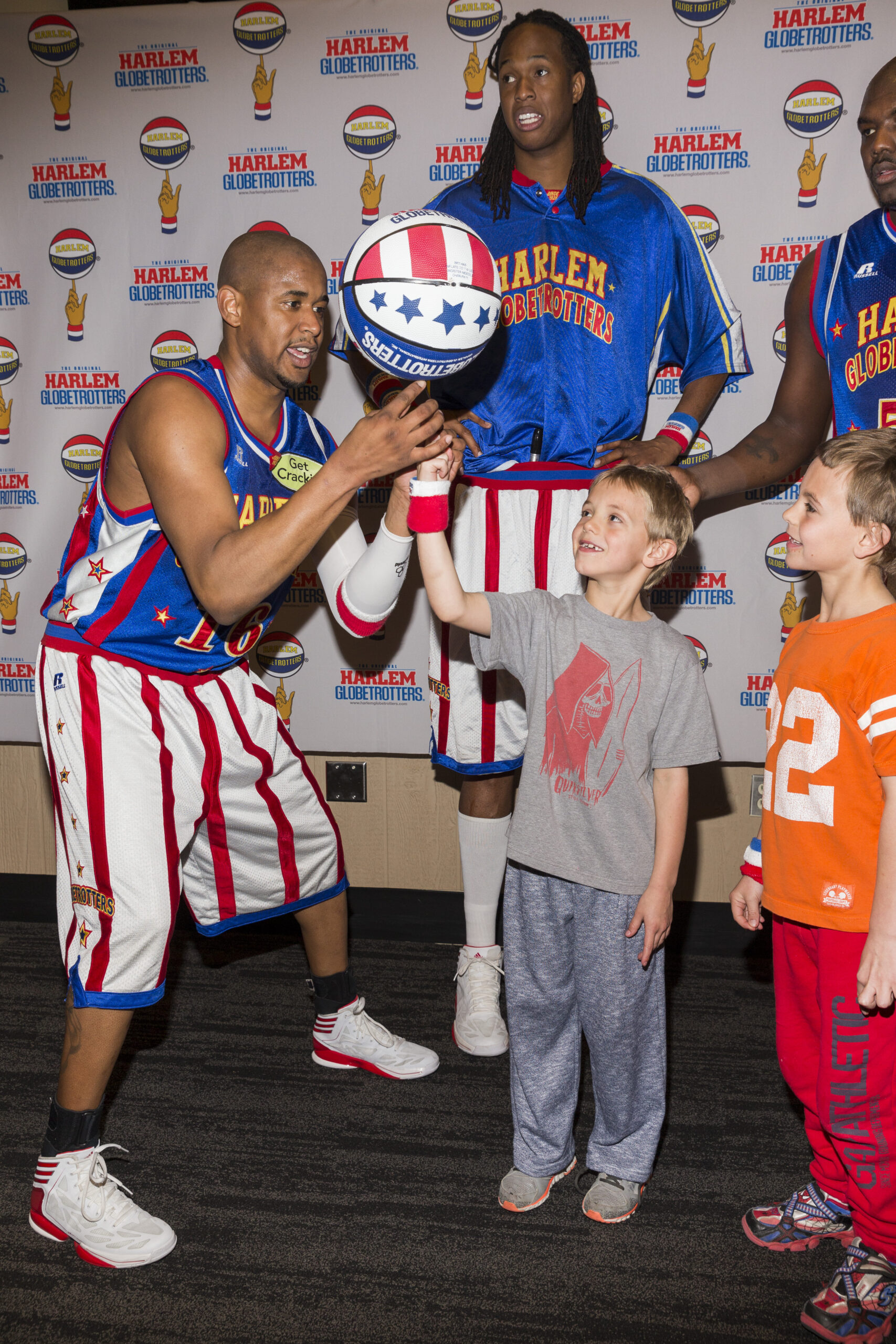 Harlem Globetrotters 2014 World Tour