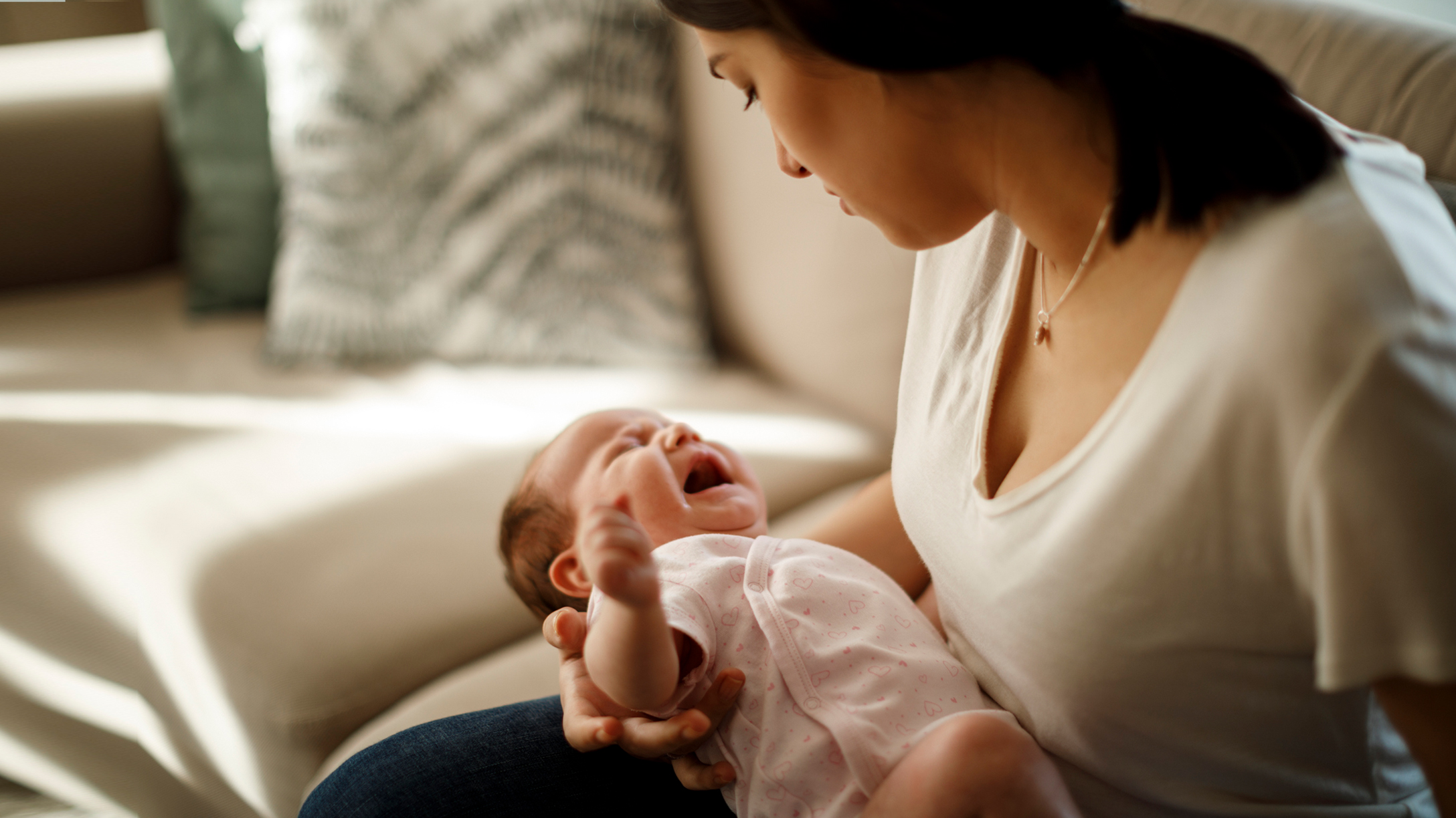 baby-crying-sound-featured