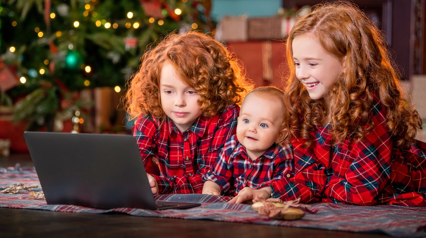 baby_first_holiday_2.jpg