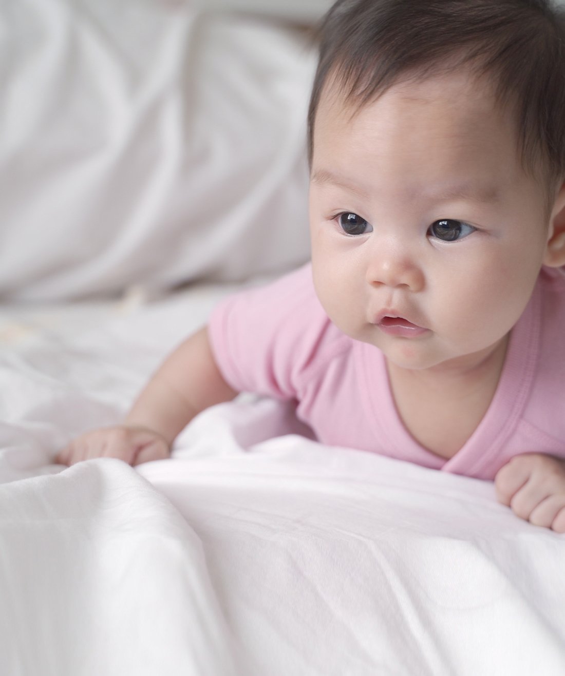 baby_have_autism_eyecontact.jpg