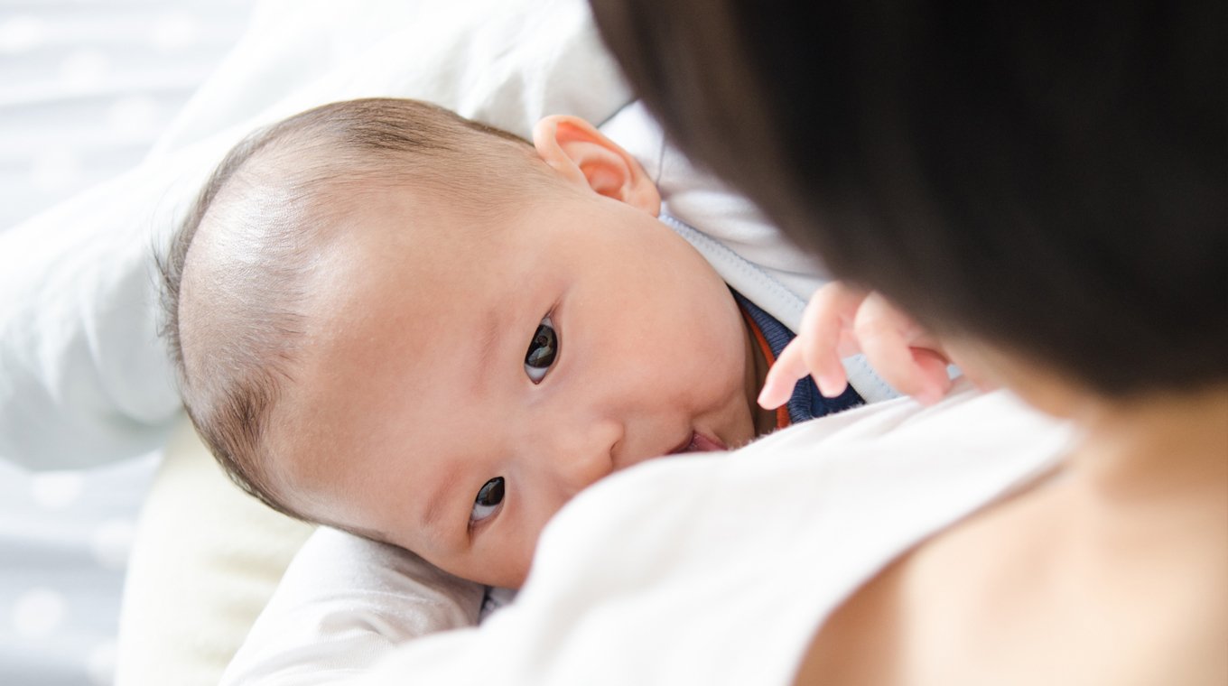 breastfeeding-for-newborn-1.jpg