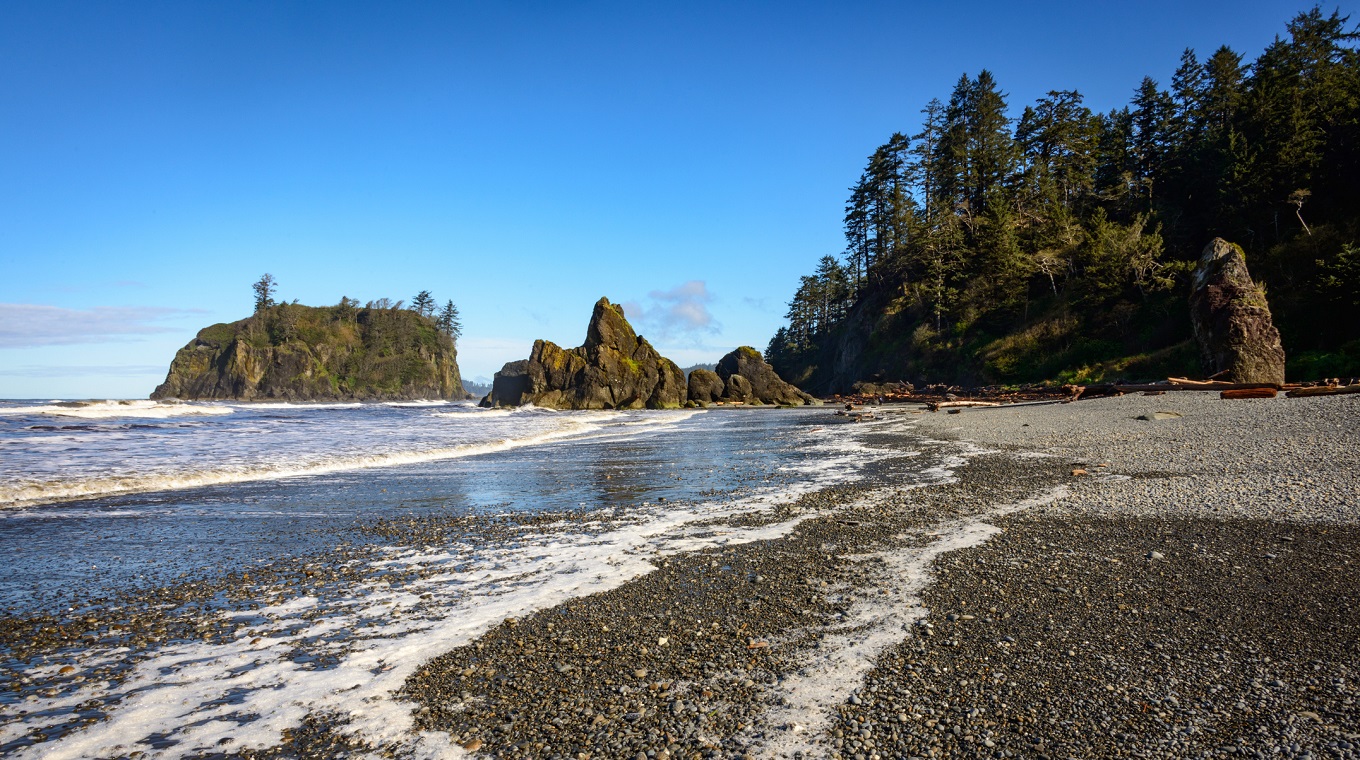 Morning Tide Coming Into Ruby Beach in Olympic National Park