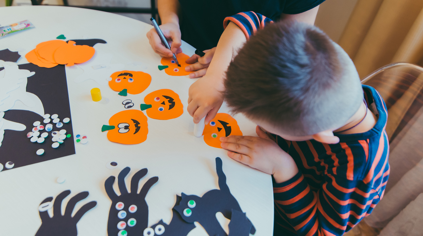 halloween_crafts_for_kids_2.jpg