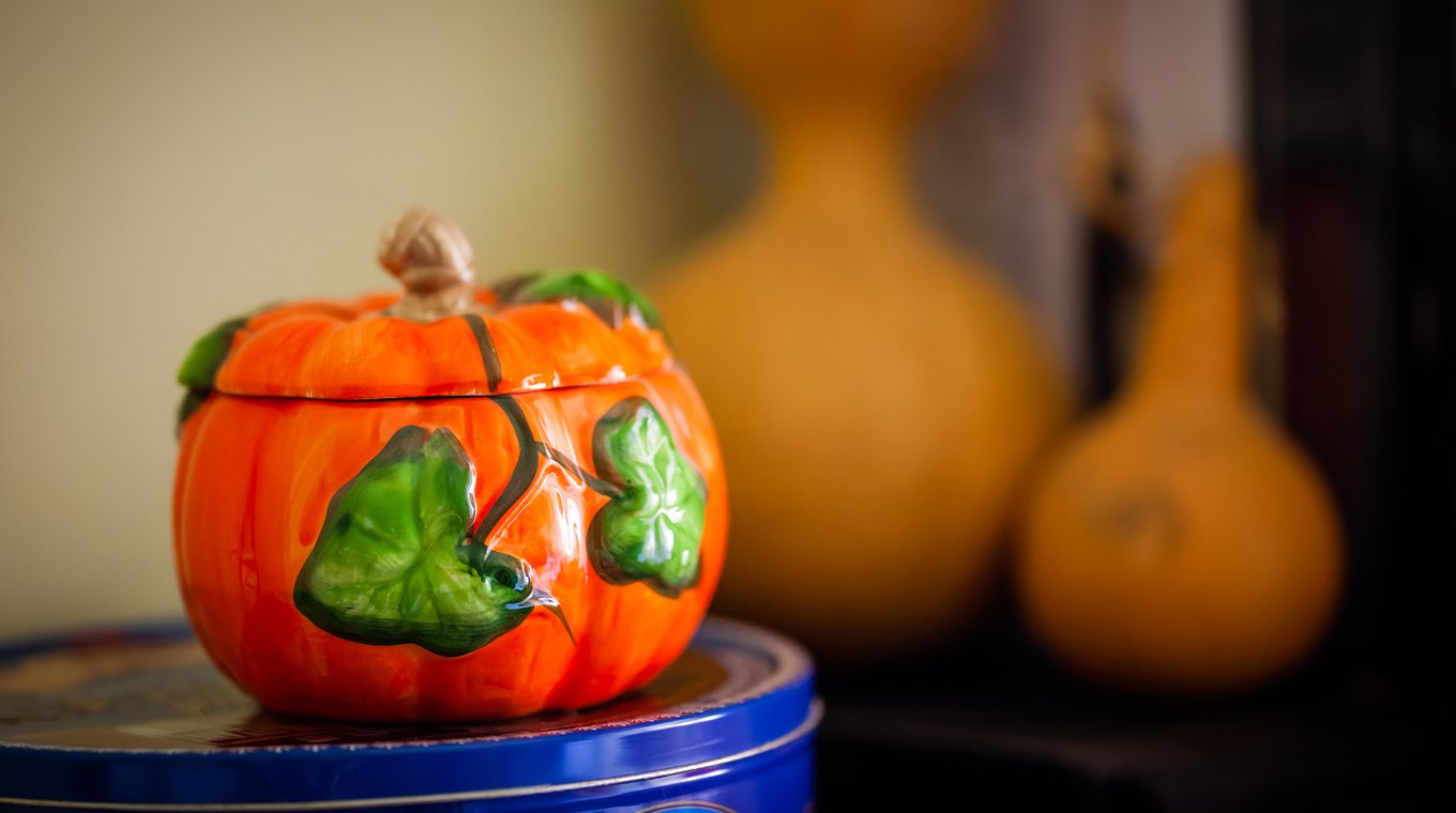 halloween_decorations_1.jpg