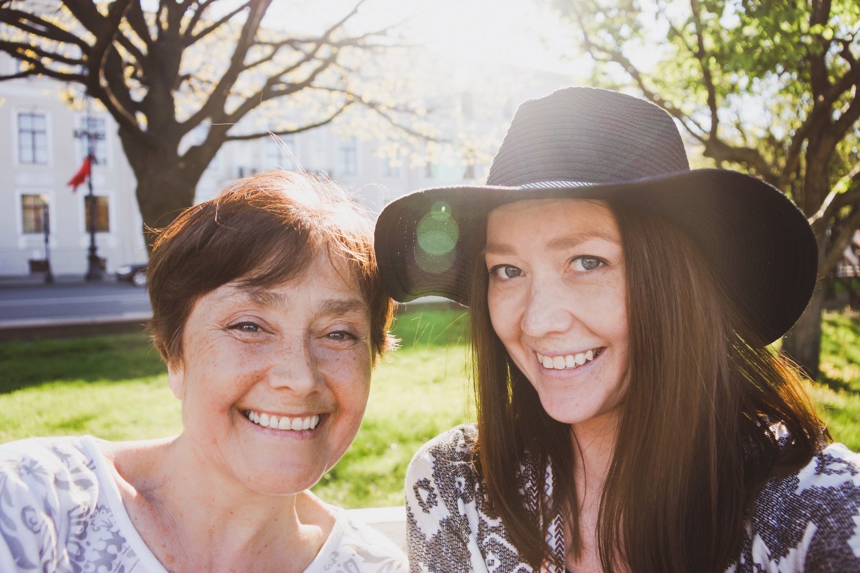 happy-mom-daughter t20 2Jl9o8