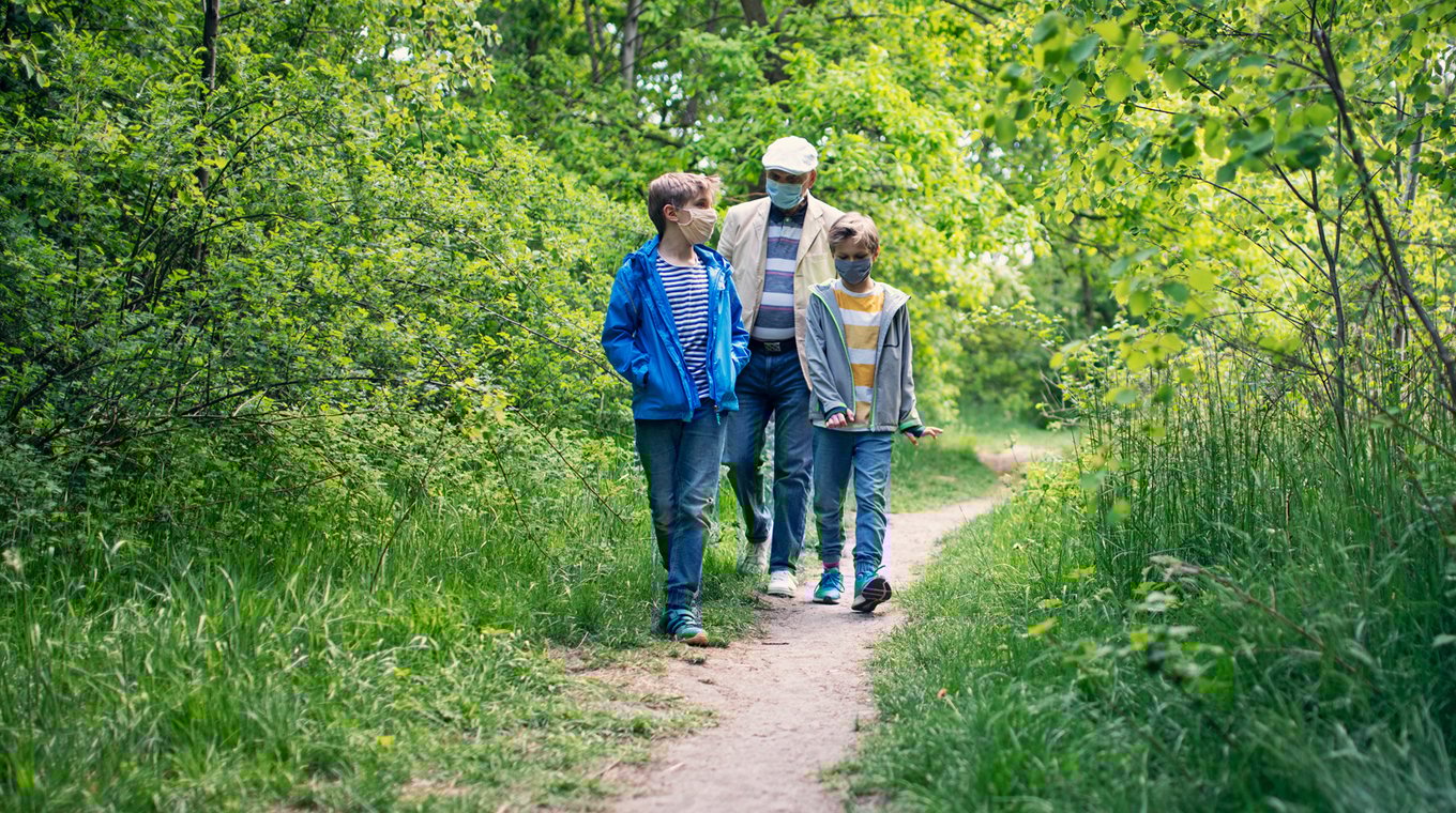 hiking-safety-1.jpg