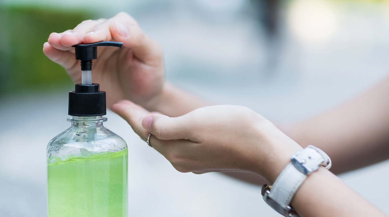 how-to-make-your-own-hand-sanitizer-1.jpg