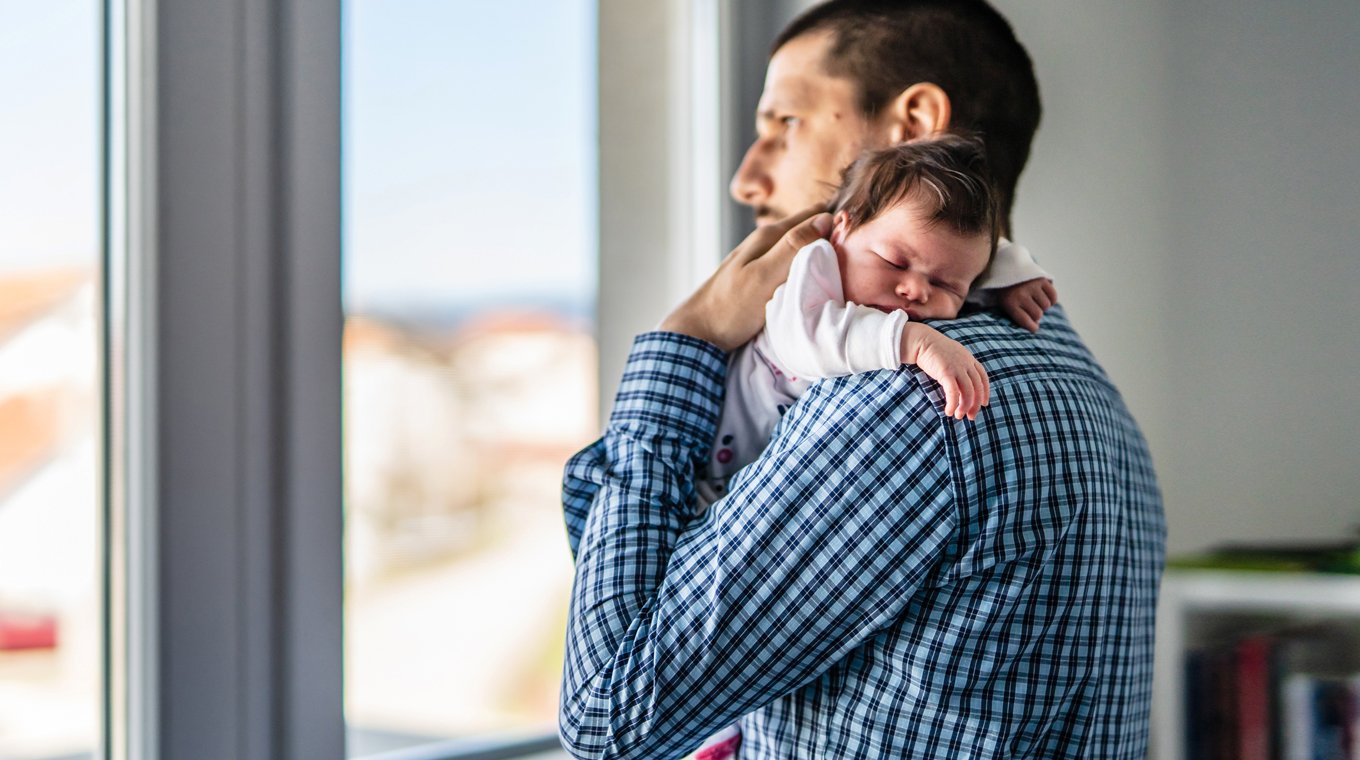 how_to_burp_a_newborn_1.jpg