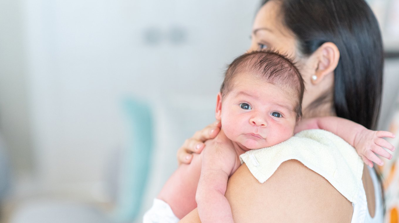 how_to_burp_a_newborn_3.jpg