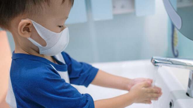 boy-washing-hands