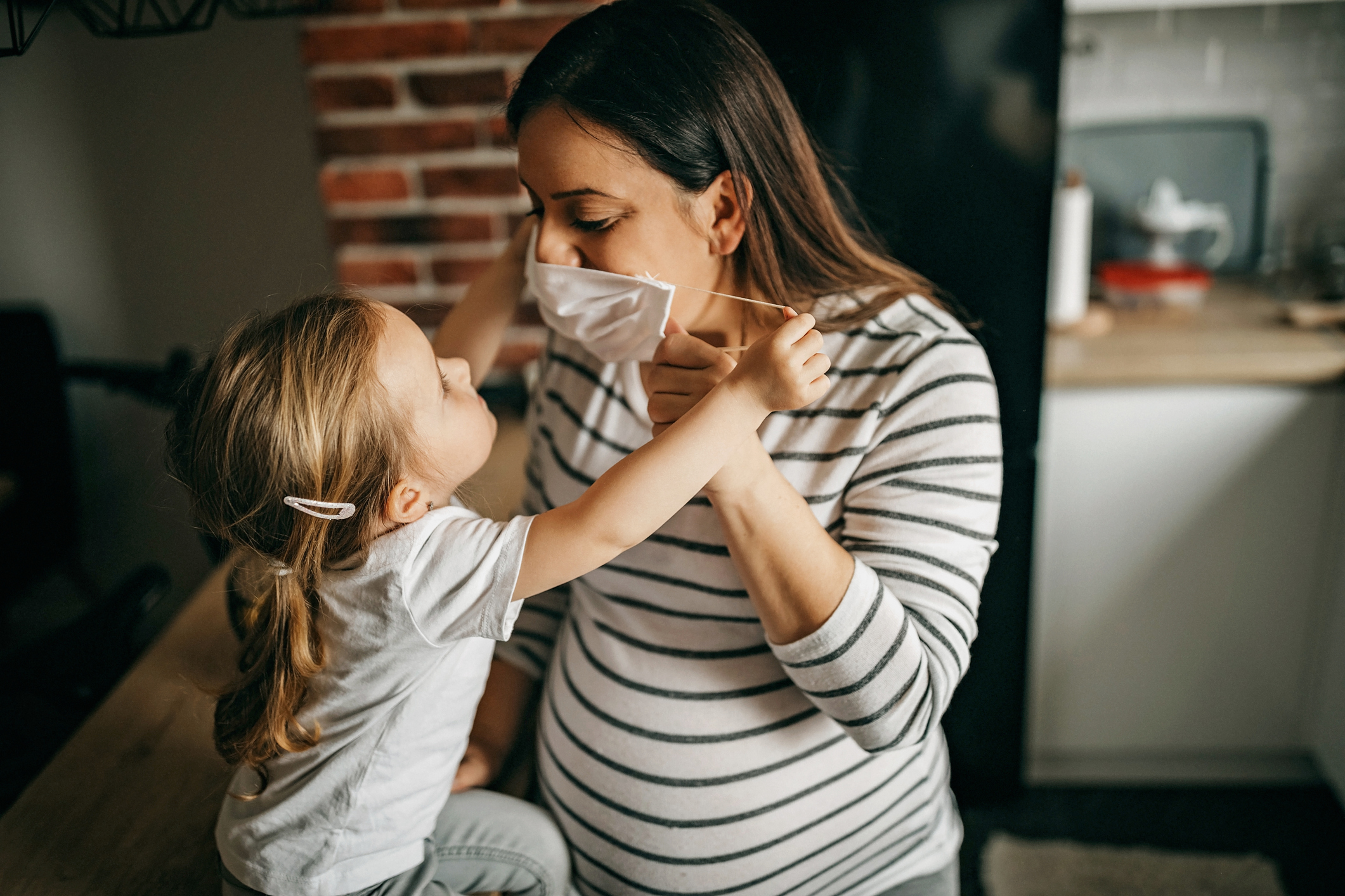 perks of being pregnant during a pandemic