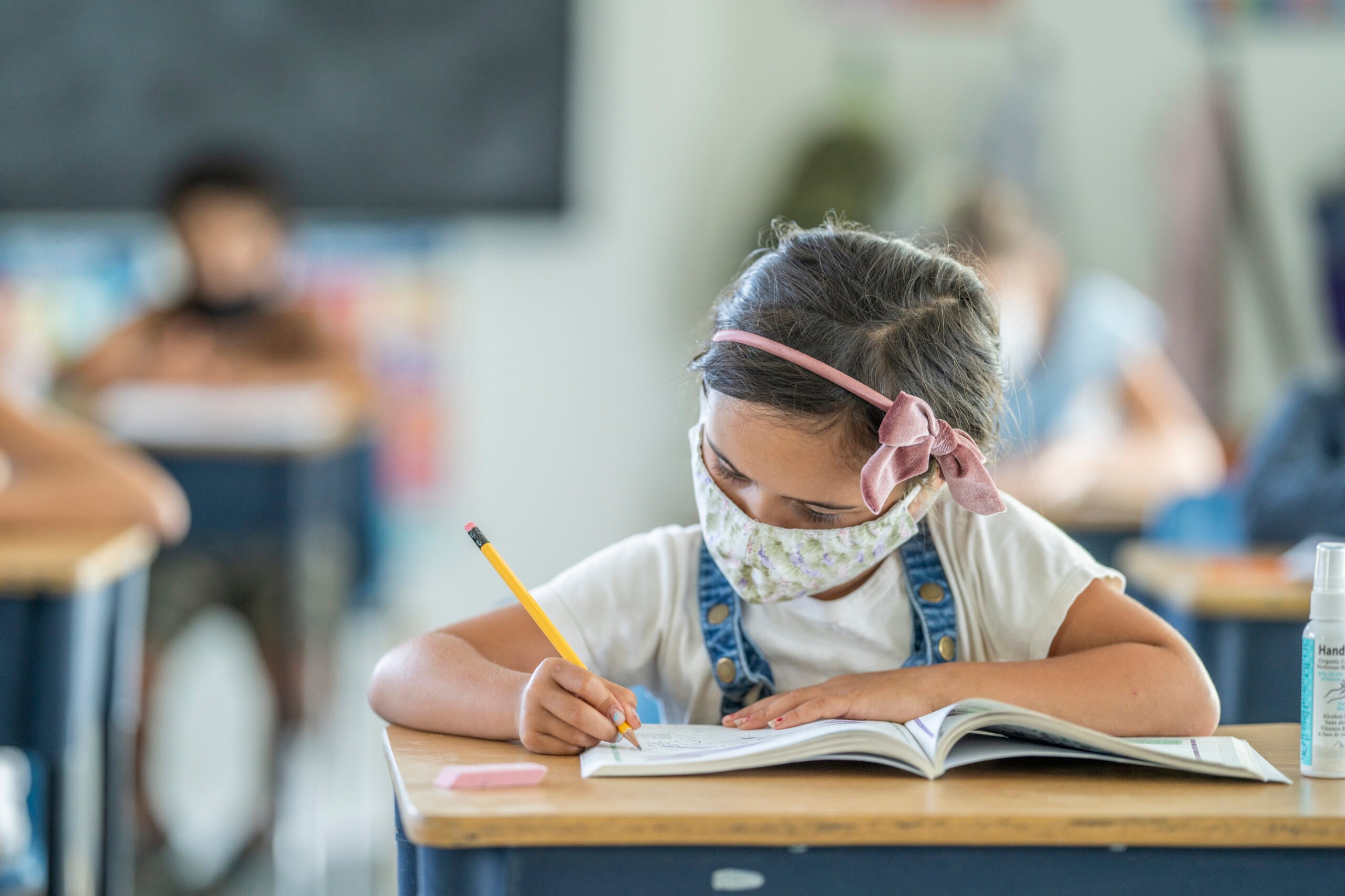 kid at school wearing mask