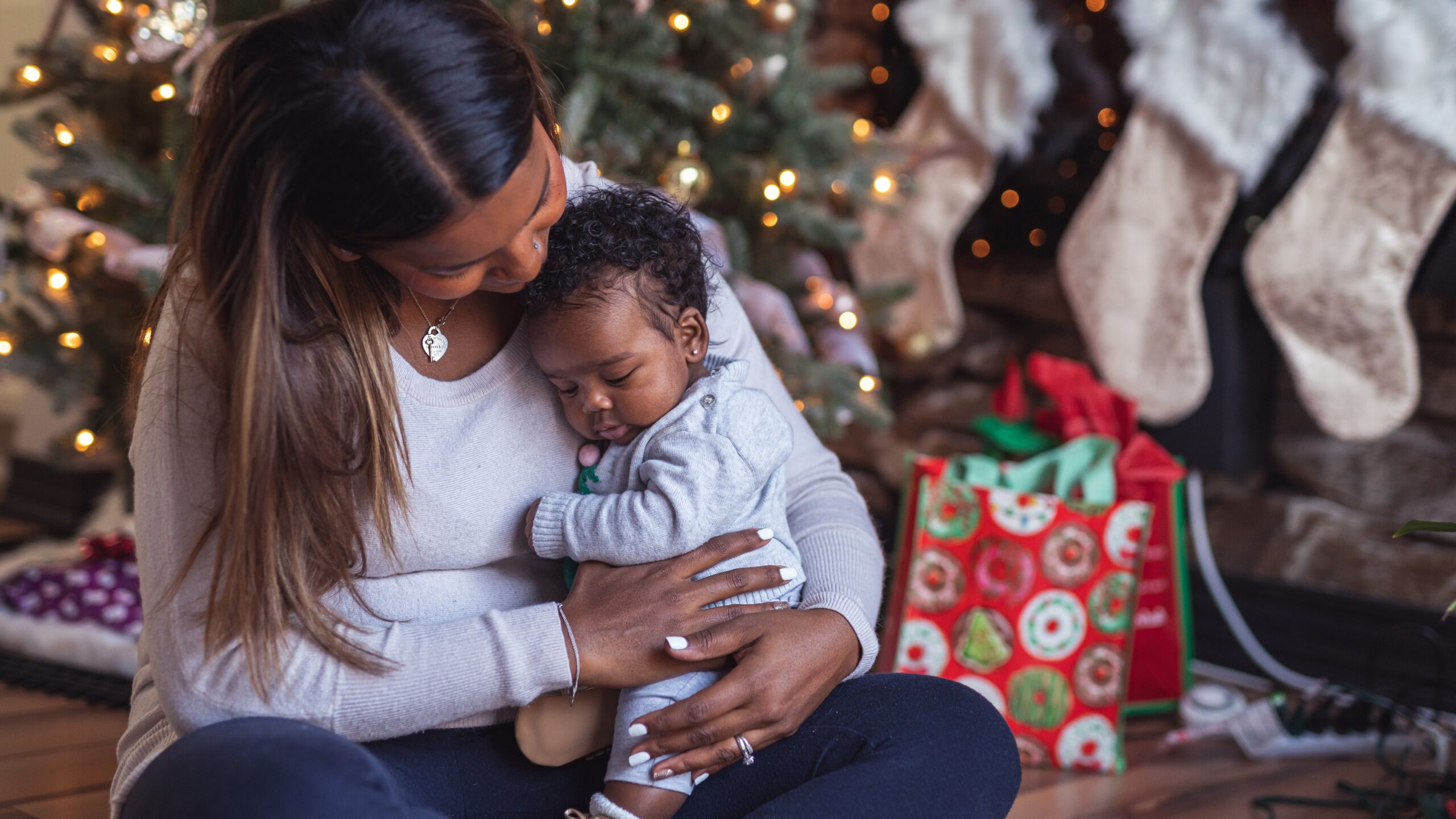 mom baby christmas