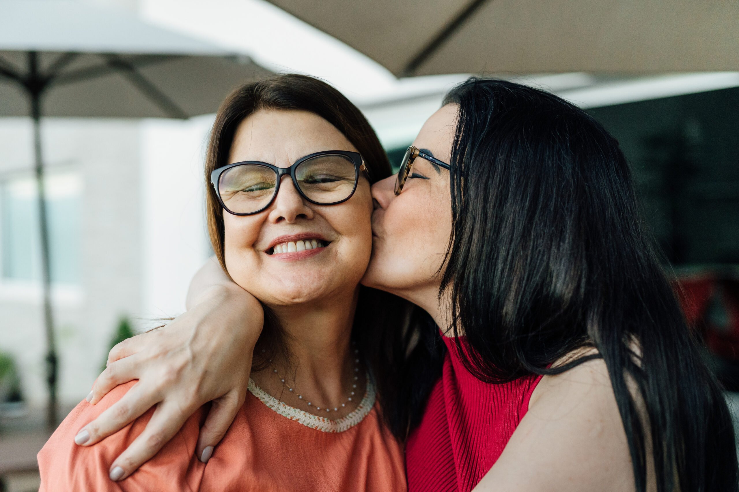 mom daughter