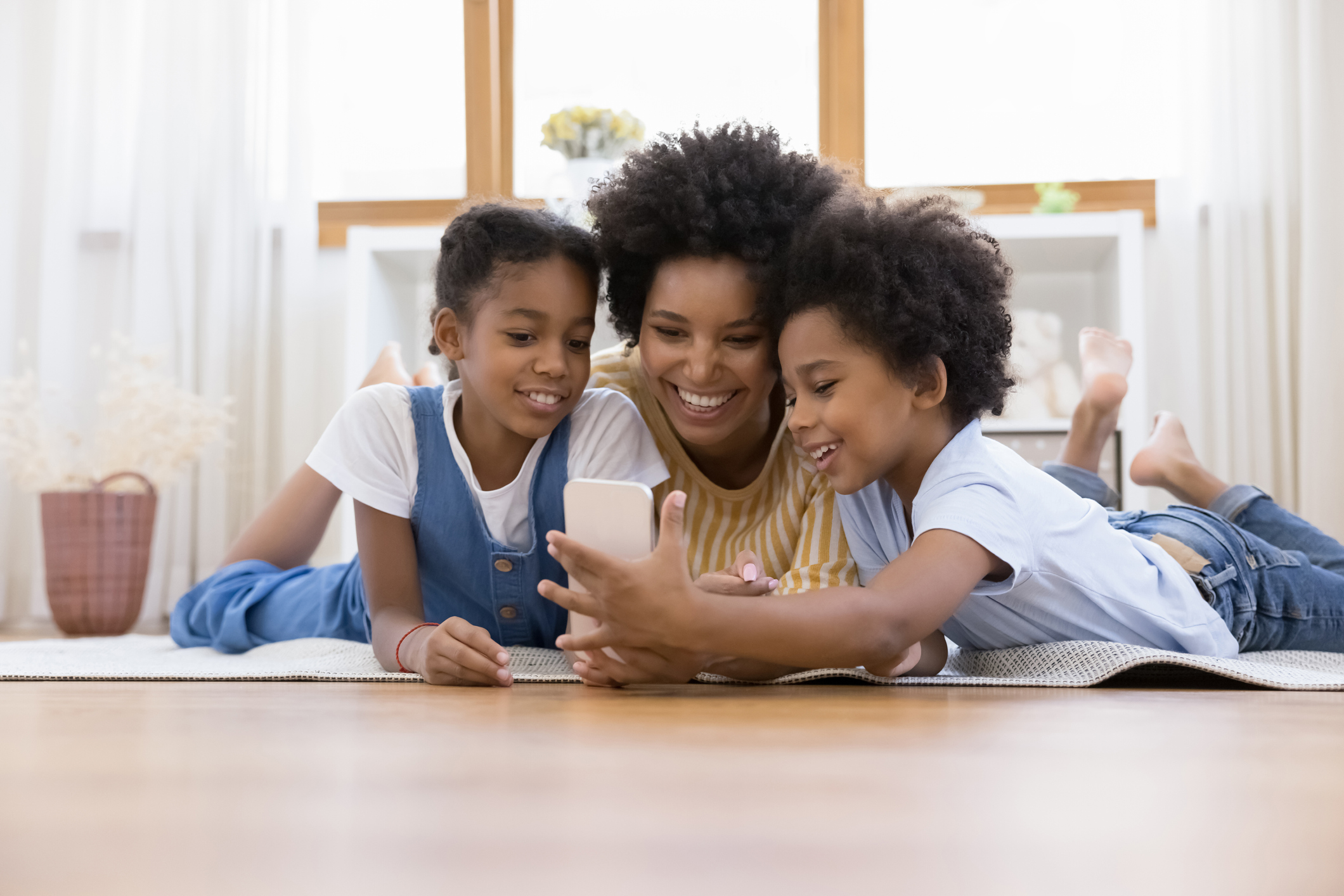 Mom and kids on phone