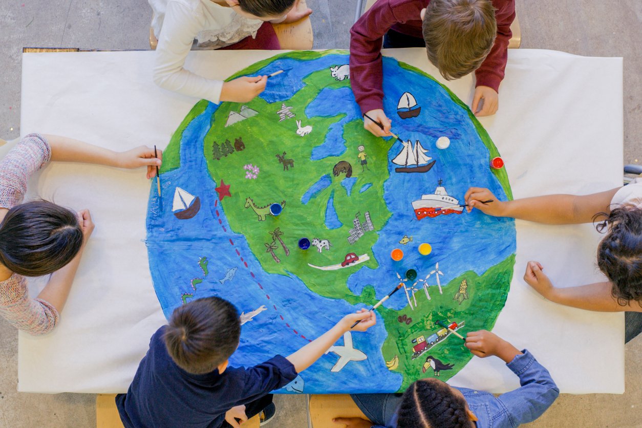 Painting the World Together