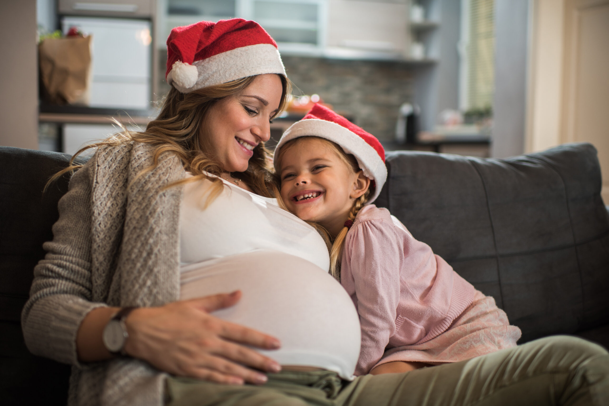 pregnant mom at christmas