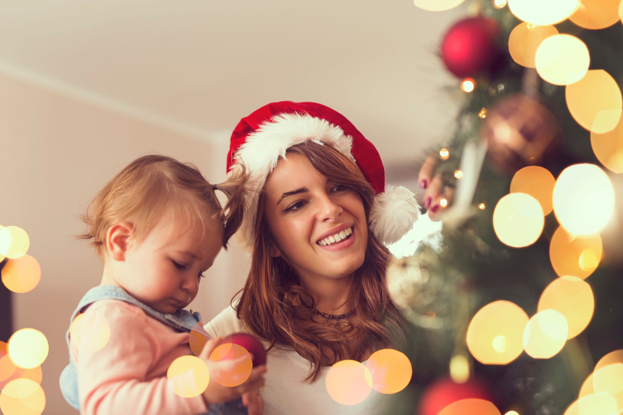Decorating Christmas tree