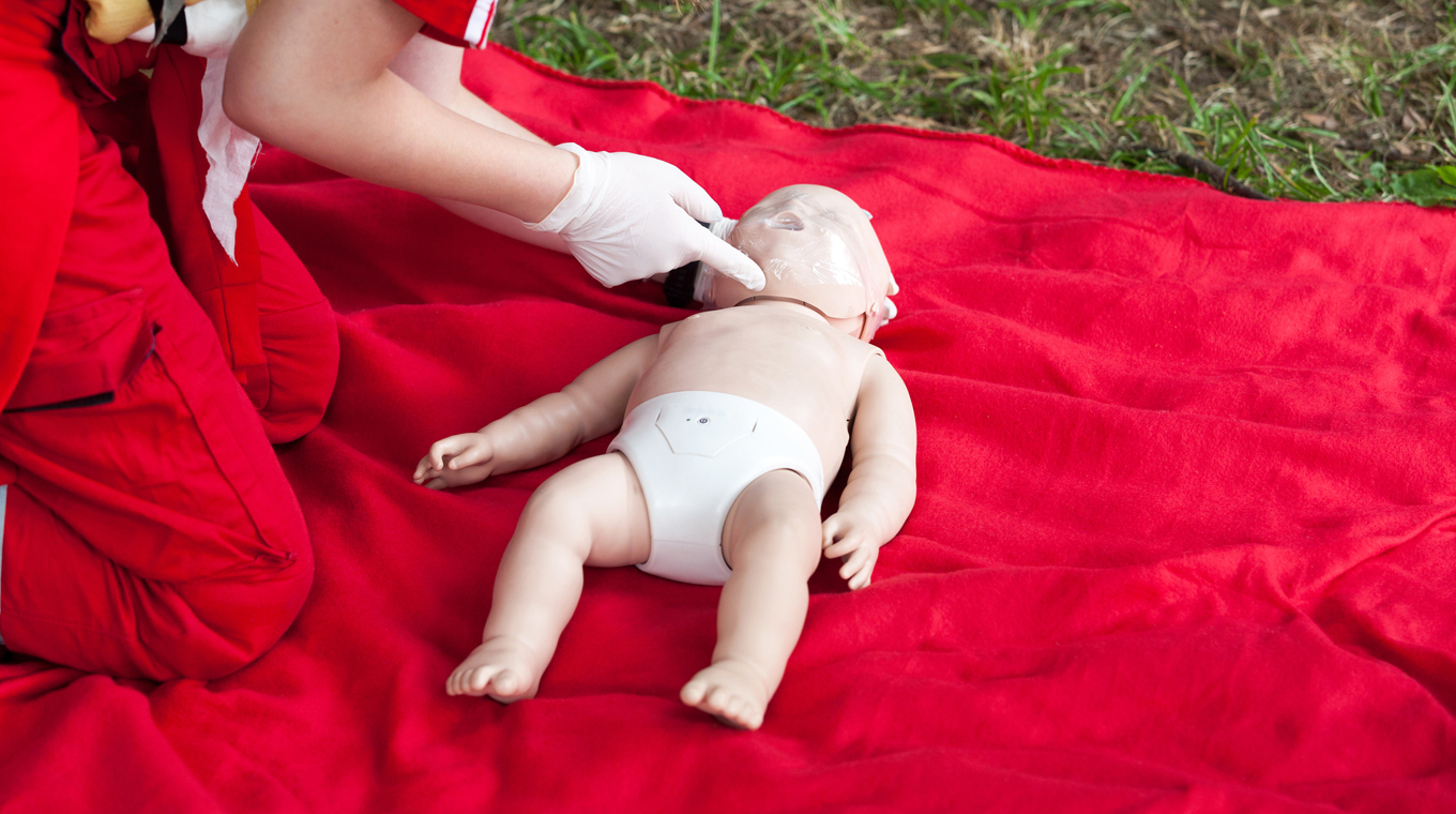 infant_cpr_2.jpg