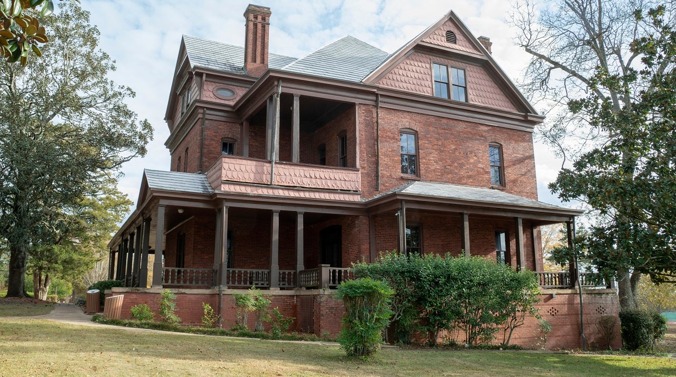 The Oaks, Tuskegee, Alabama