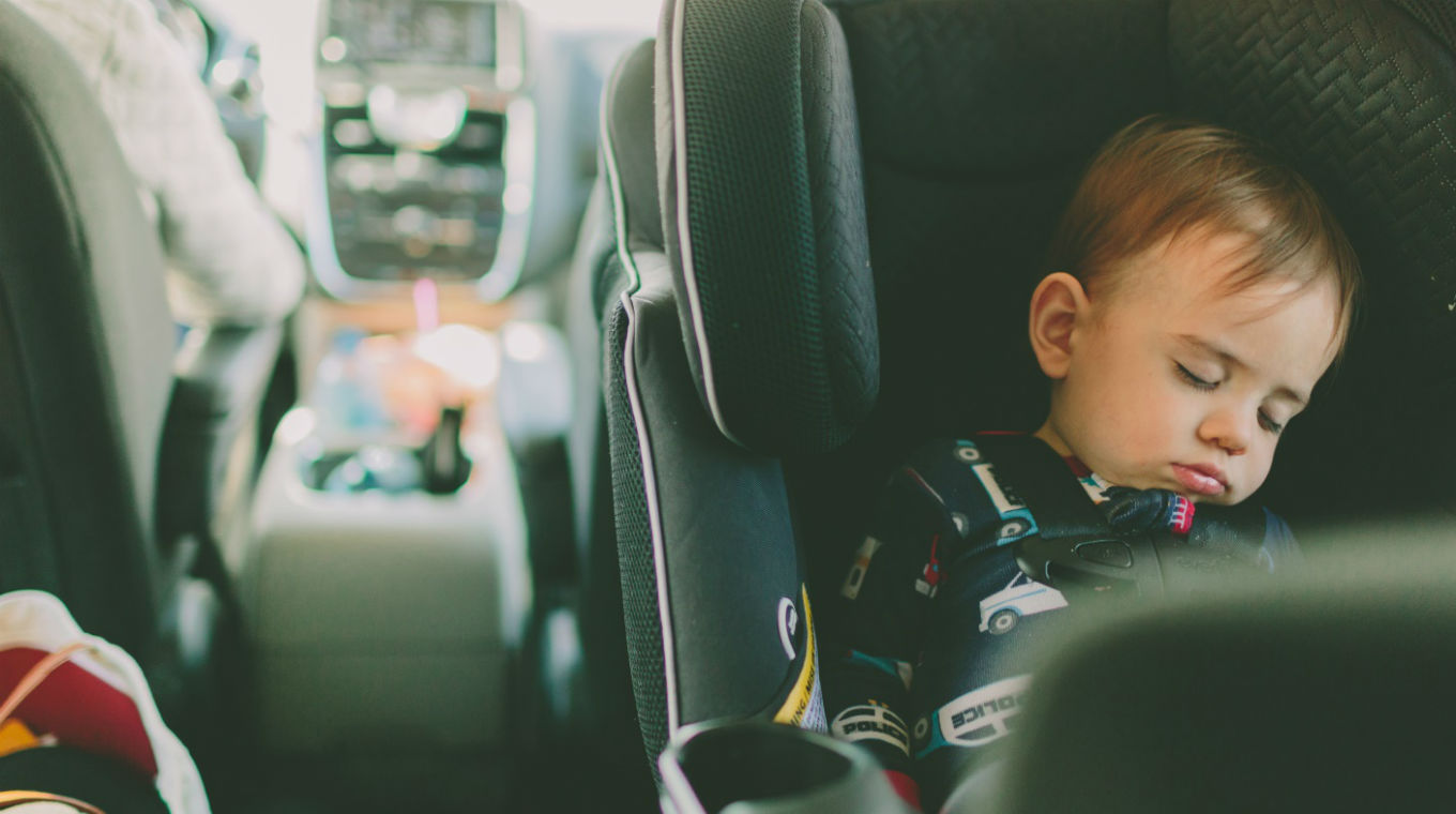 kid-sleeping-car-seat.jpg