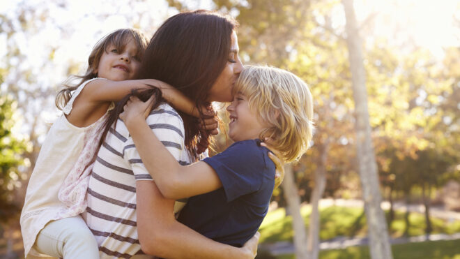 mom-daughter-son