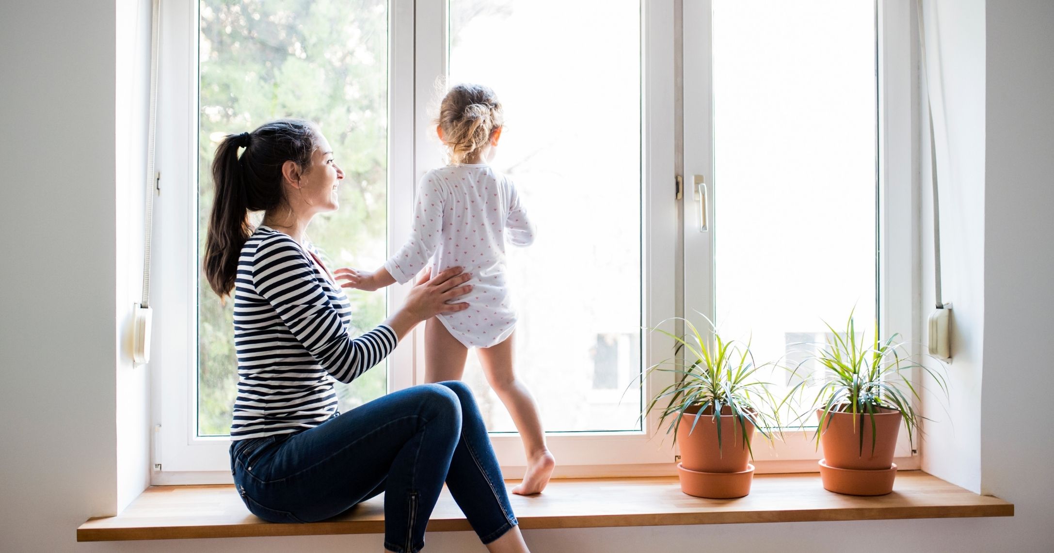 mom and daughter