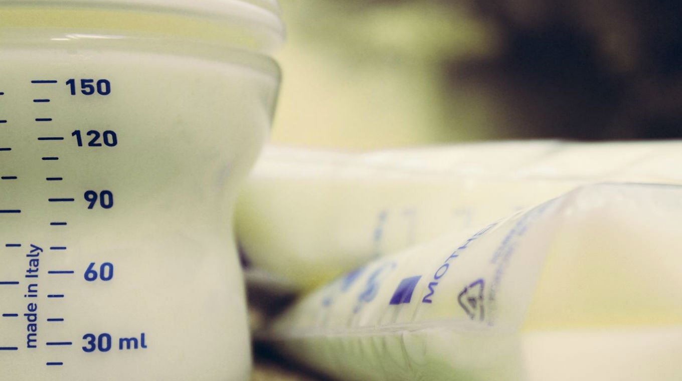 pumped_breastmilk.jpg