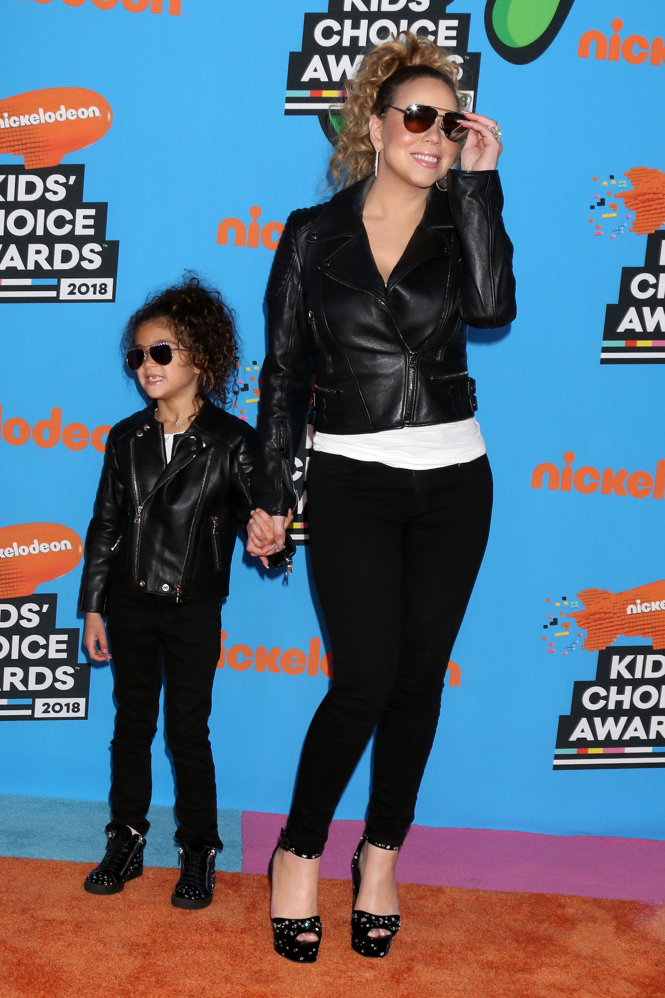 Mariah Carey, Nick Cannon & their twins enjoy family outing at the 2018 Kids' Choice Awards