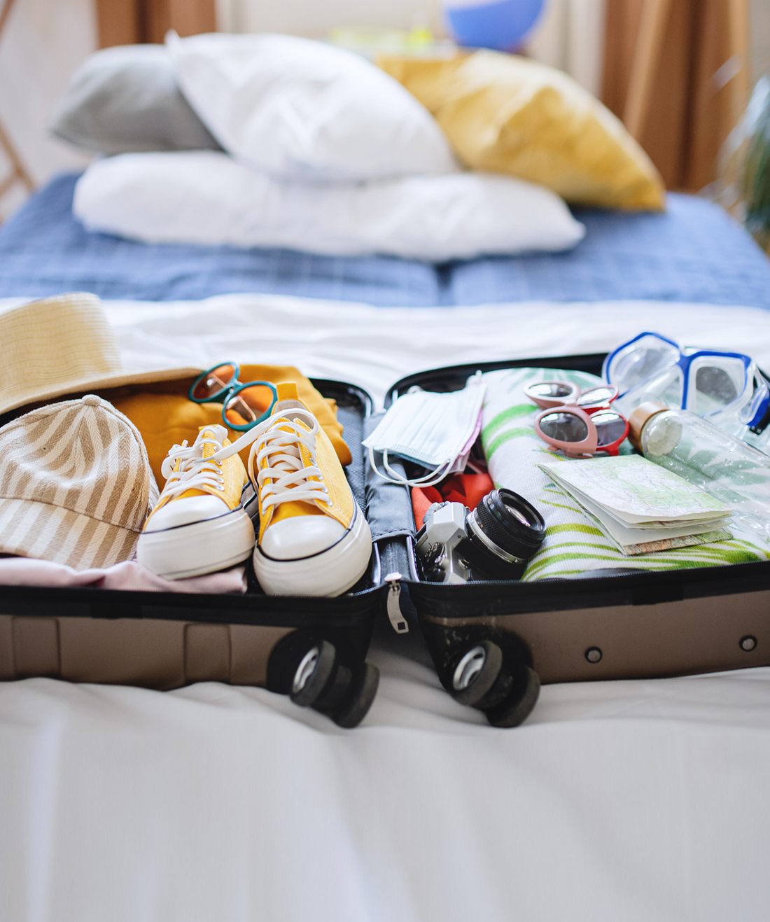 spring_break_must_haves_packing.jpg