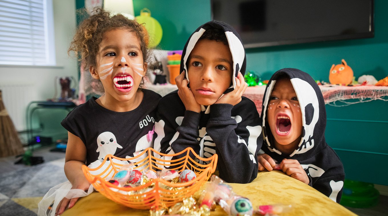 toddler_halloween_costume_2.jpg