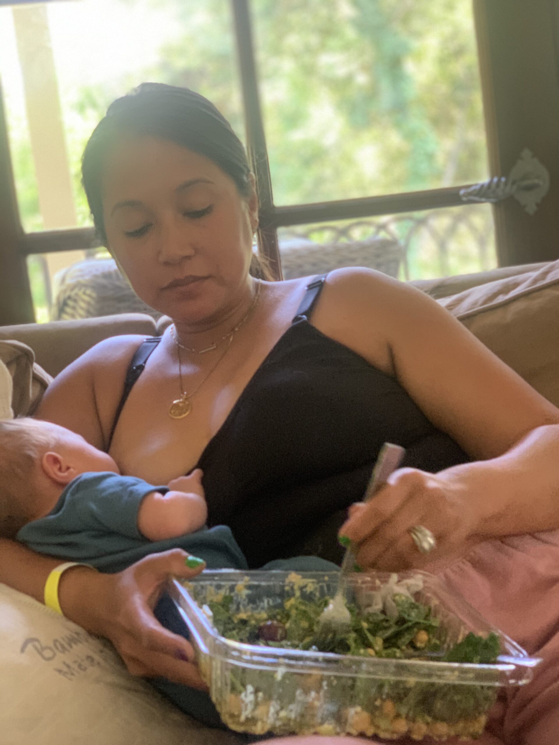 veena-breastfeeding-4th-trimester-week-2.jpg