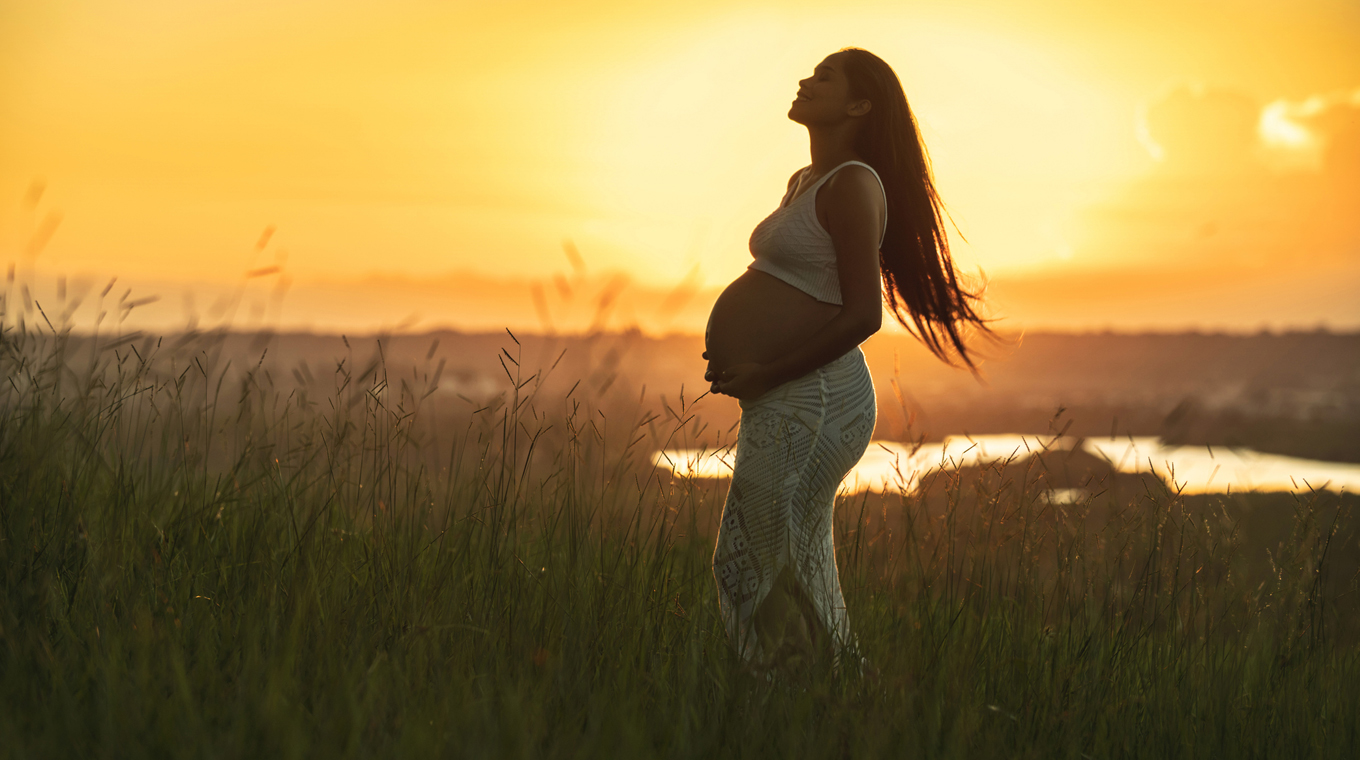 what_does_it_mean_when_you_dream_about_being_pregnant__3.jpg
