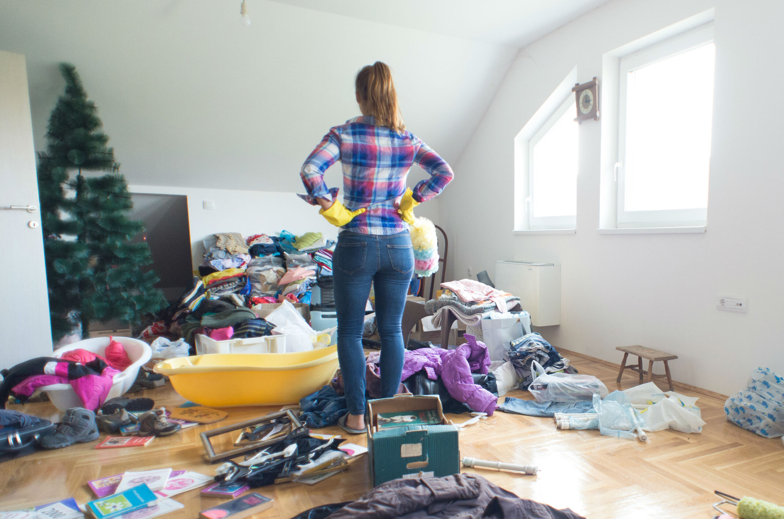 woman-standing-mess