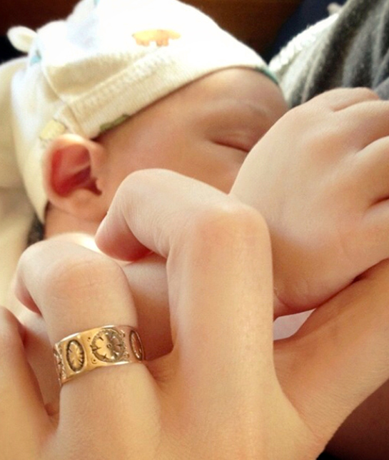 90695-mom_did-not-tell-me_03_milkwoes_twenty20_93217dfb-1658-413.jpg