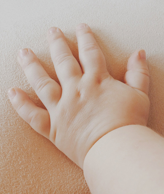 90698-mom_did-not-tell-me_02_instincts_twenty20_528a3733-c615-4d.jpg
