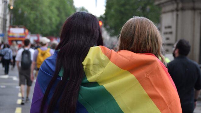 lgbt-couple